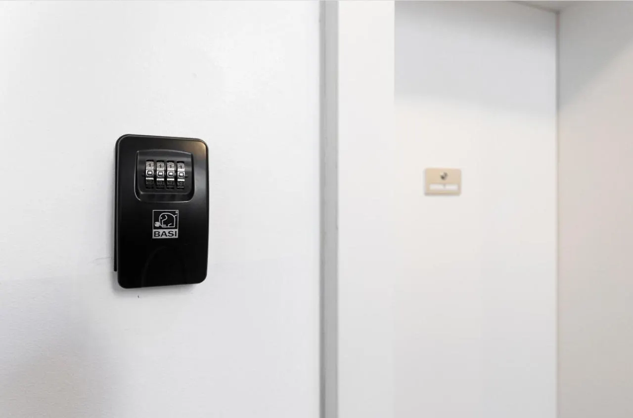 Charming Flat & Balcony Near Central Station L Bg5 维也纳 0*,  奥地利